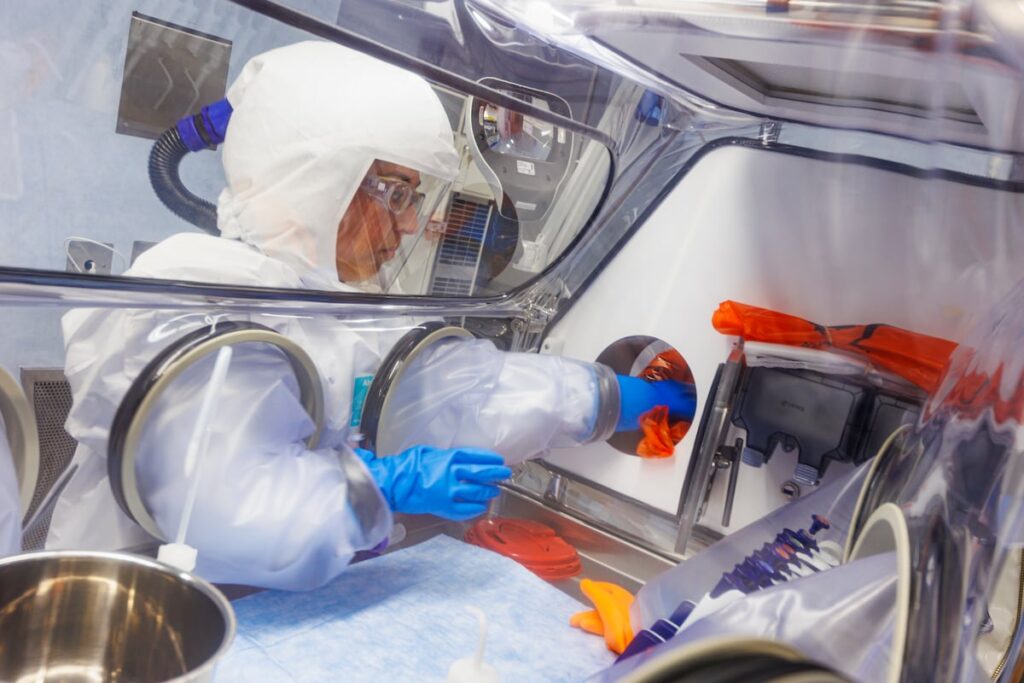 2ad55eb673884d32b0d7b39bd27f484f