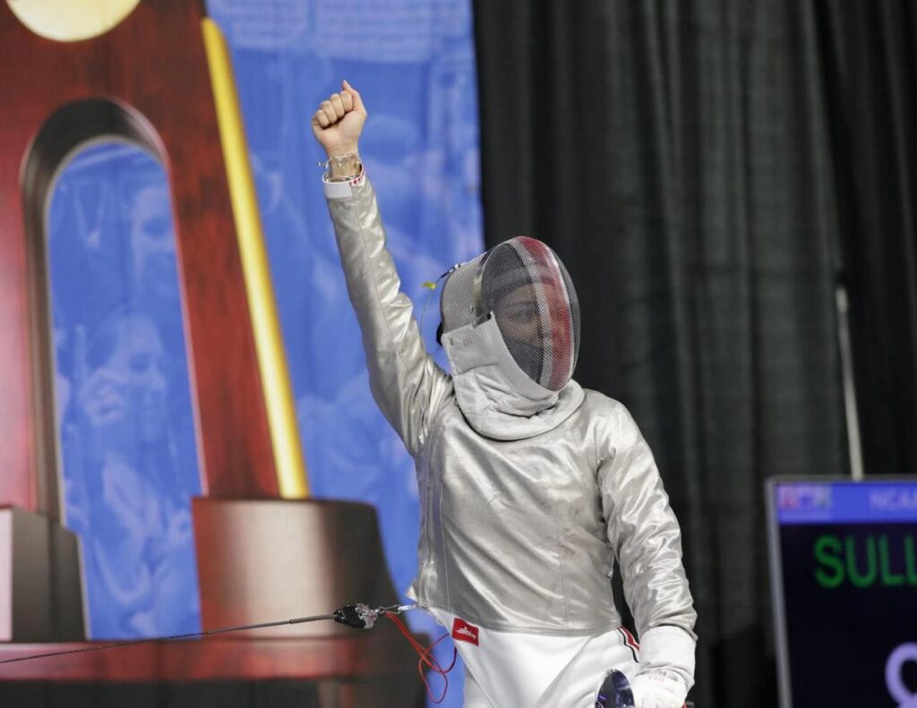 702f6a9e926f4e48a93a0cb782fa1a9d