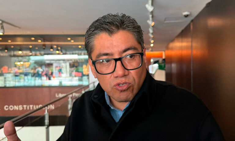 72efd3f7013b4ea28f32136c987bfc18