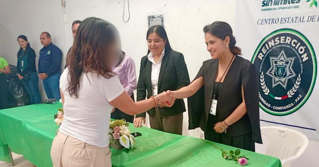 769d6f77b0eb4756abc404d3fab4b52a