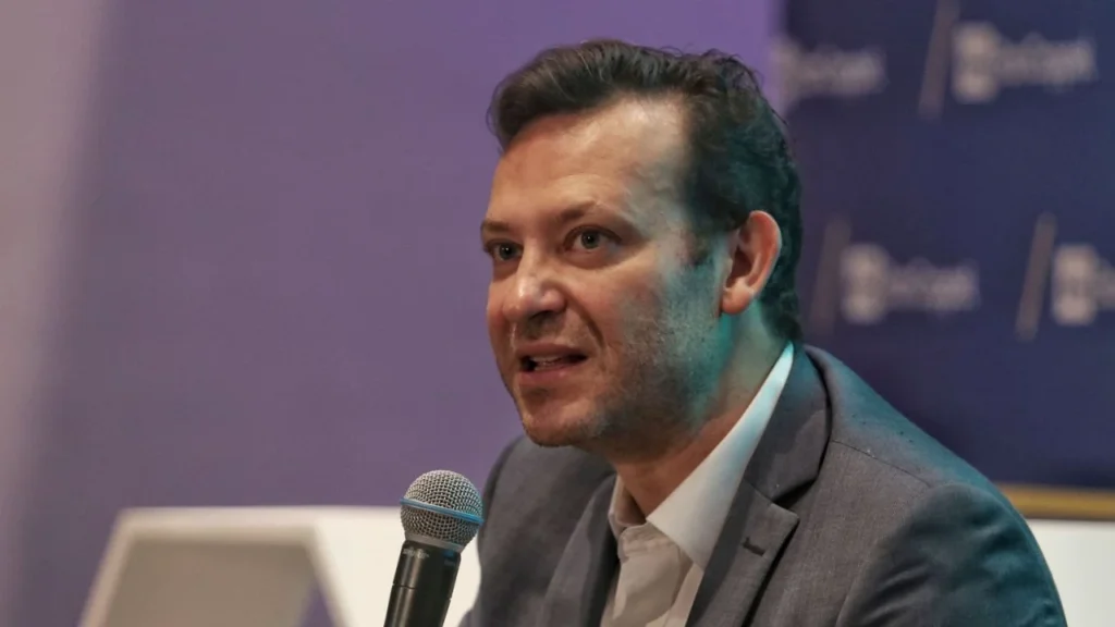 b3eb1d0479f34ccbab85613404e745f4