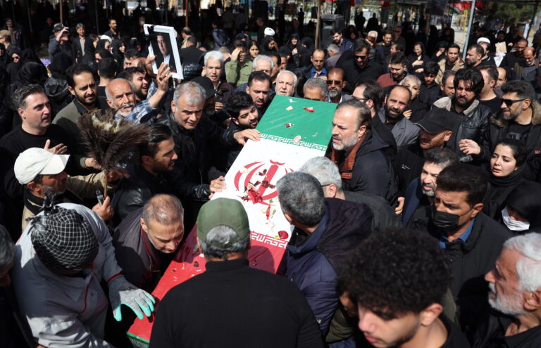 ecc650031d824f4ca85caa14f0ce8043