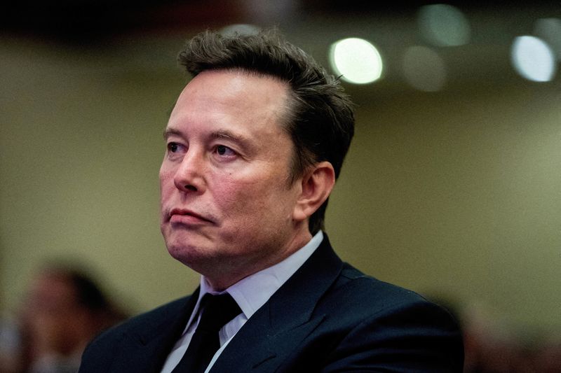 Foto de Archivo: El CEO de Tesla y propietario de X, Elon Musk, durante una reunión con los republicanos de la Cámara de Representantes en el hotel Hyatt Regency en Washington, DC, Estados Unidos