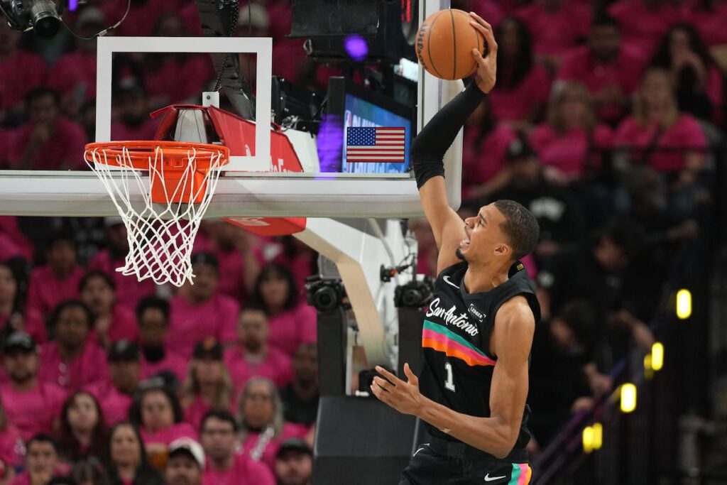 600d5b70d5774d0dbdc6894e253a4f5b