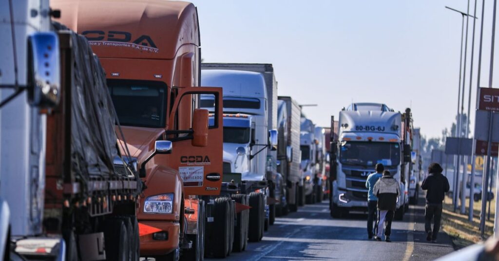 6a7b575ec4814cf69a5d50e1b066eb05