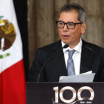 Secretario de Hacienda advierte que México enfrenta "conjunto inédito" de desafíos