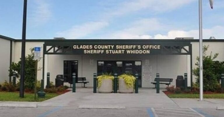 7422b8a7939f4d8b975cfba6be6c97f5