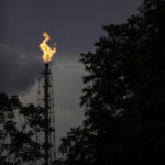 Amenaza de aranceles de Trump pone en la mira a aliados y socios petroleros de Venezuela