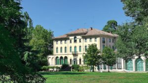 b7d0c170043947719c04f405c152584a