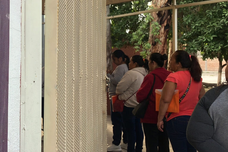 ca2c7f6268f943d78a18ee02ee37cc3b